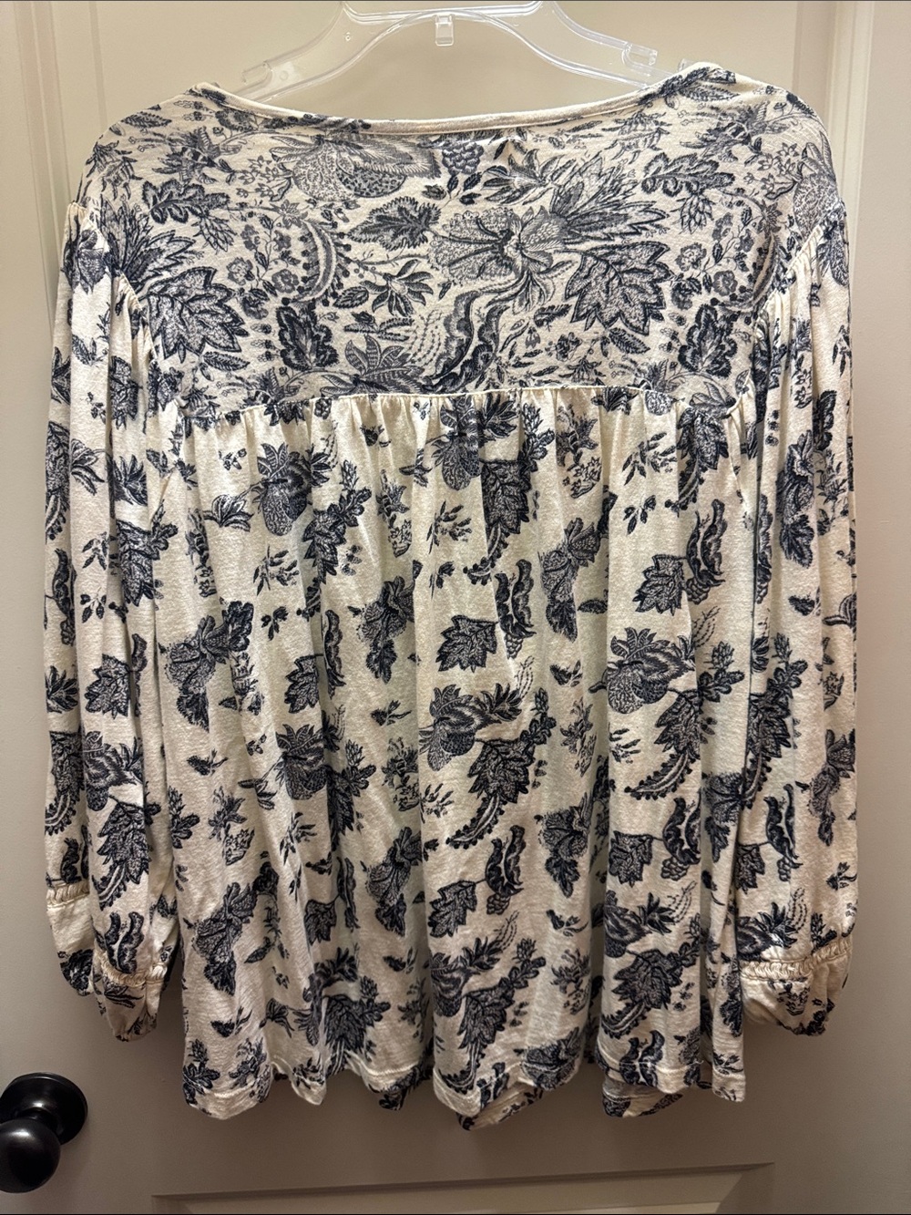 Wonderly Cream Blouse with Black Floral Print - Picture 6 of 10